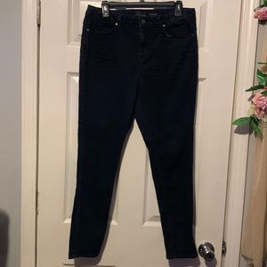 NWOT SKINNY JEANS